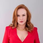 Dra. Deborah